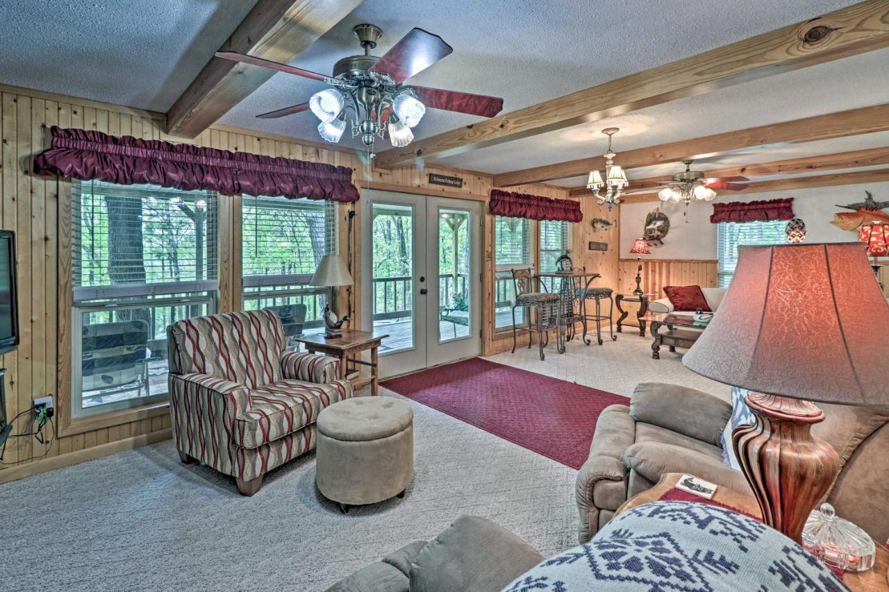 Secluded Edgemont Getaway With Huge Outdoor Deck! Villa Fairfield Bay Bagian luar foto