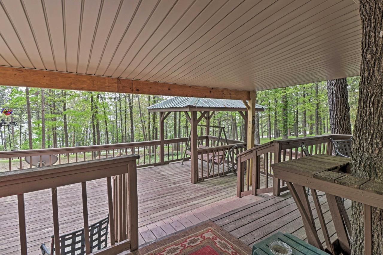 Secluded Edgemont Getaway With Huge Outdoor Deck! Villa Fairfield Bay Bagian luar foto